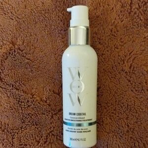 WOW Dream Cocktail Leave-In Smoothing Treatment. BRAND NEW..NEVER OPENED
